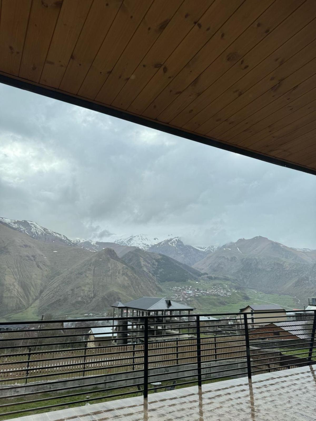 Kazbegi Hotel Grand View Εξωτερικό φωτογραφία