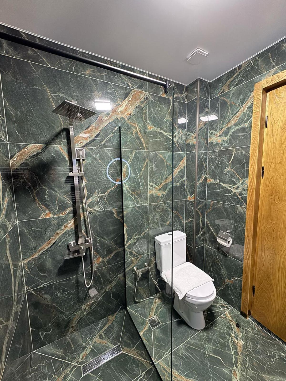 Kazbegi Hotel Grand View Δωμάτιο φωτογραφία